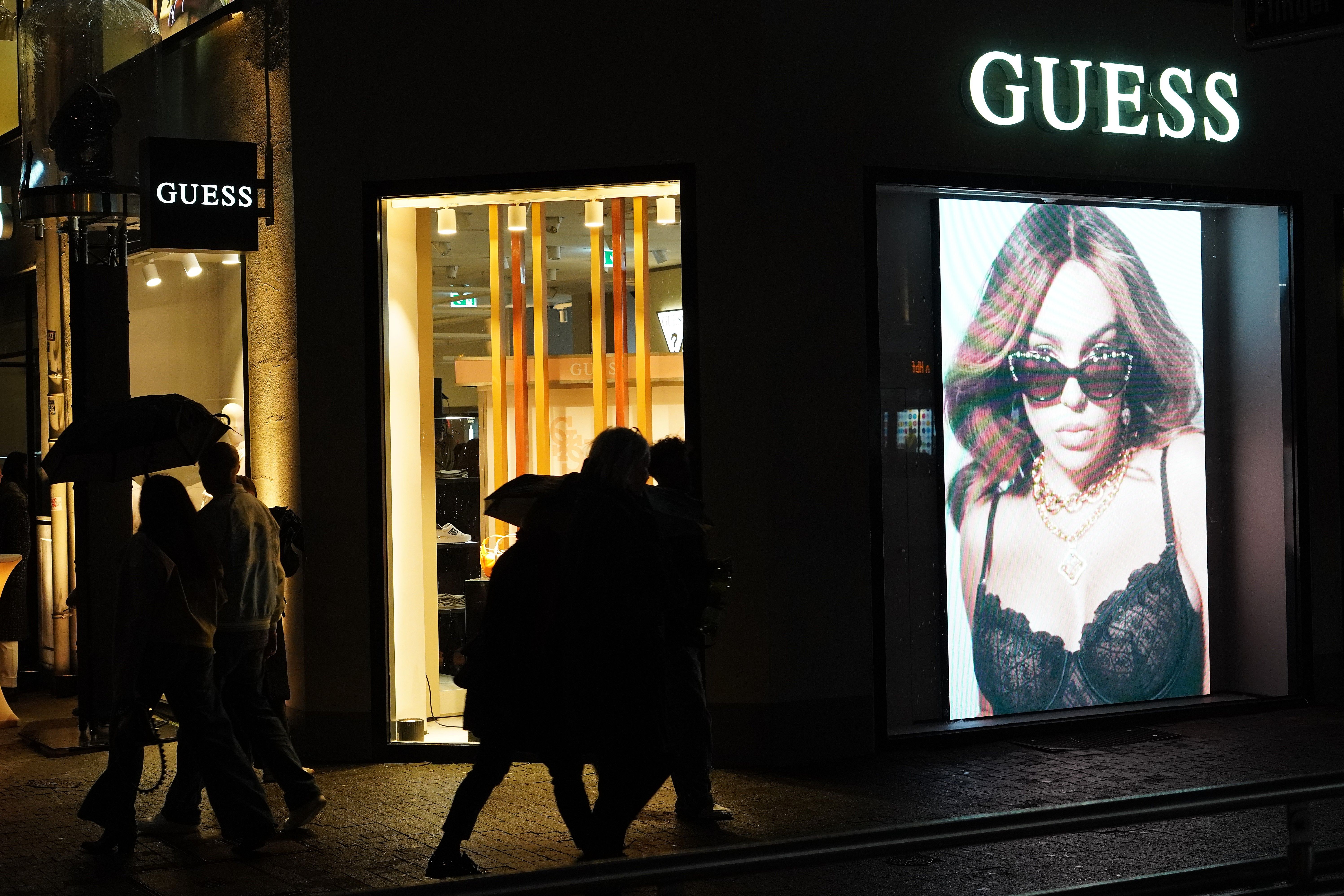 GUESS Flagship Store in Düsseldorf / Foto: Stefan Scholz, NDOZ