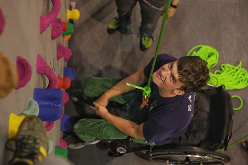 Inclusive climbing for people with and without disabilities