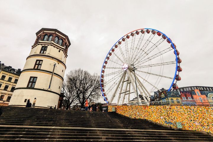Düsseldorf im Herbst: Riesenrad am Burgplatz Riesenrad am Burgplatz neben dem Schlossturm in Düsseldorf