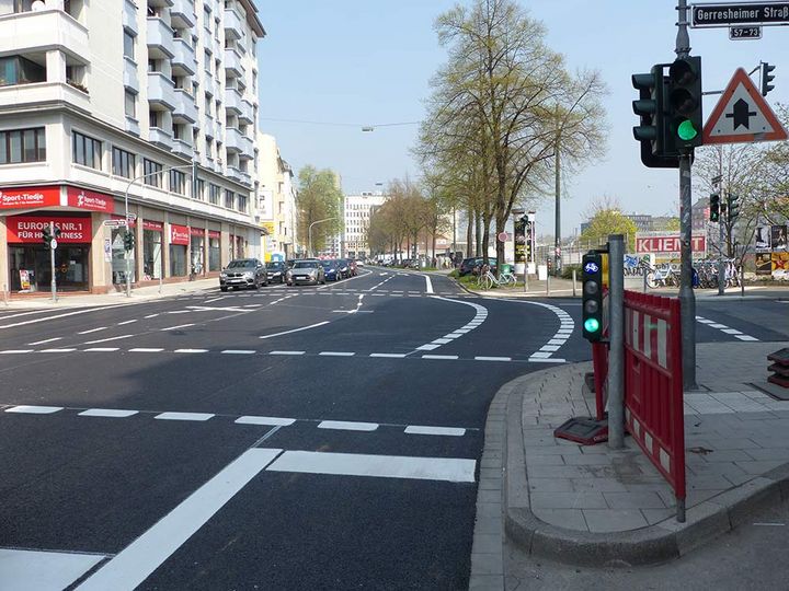 Radweg Worringer Strasse